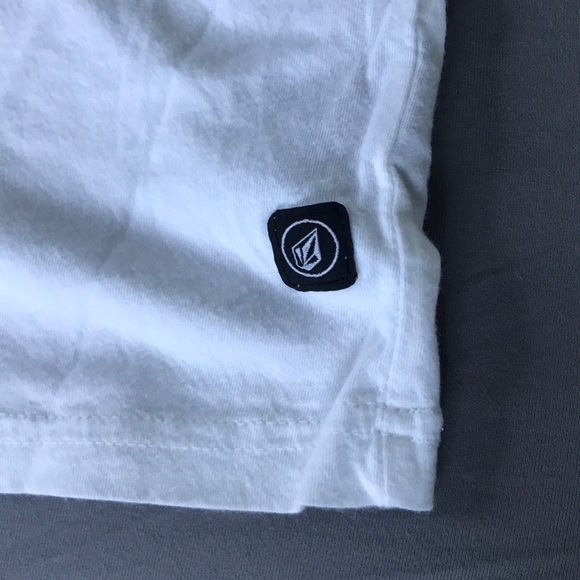 Volcom tank top large - Picture 6 of 6
